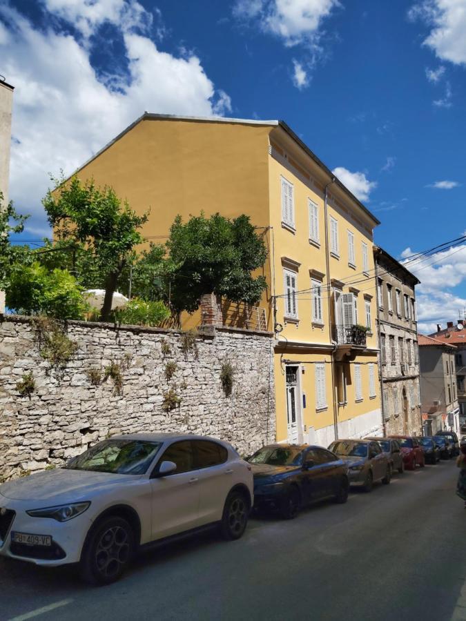 Apartman Draguc Пула Екстериор снимка