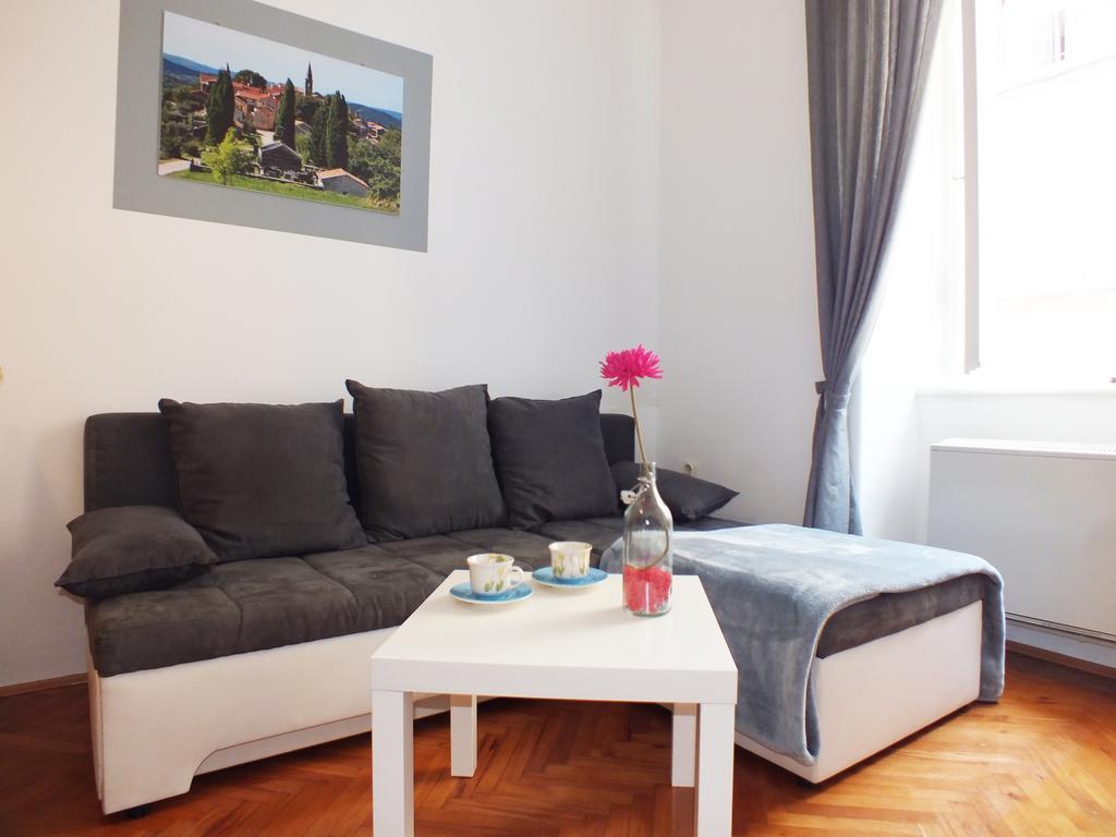 Apartman Draguc Пула Екстериор снимка
