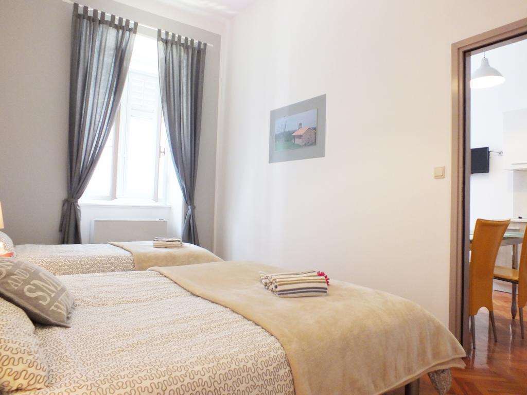 Apartman Draguc Пула Екстериор снимка